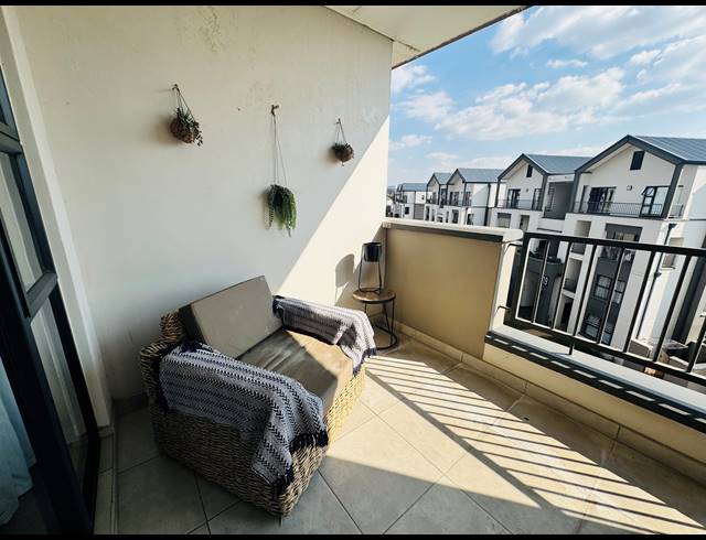 1 BEDROOM FLAT FOR SALE IN WATERFALL